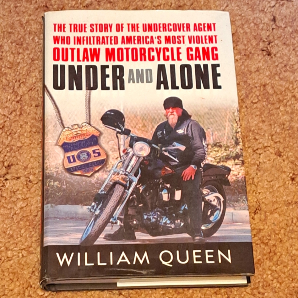 🙃6/$10 Under And Alone Book